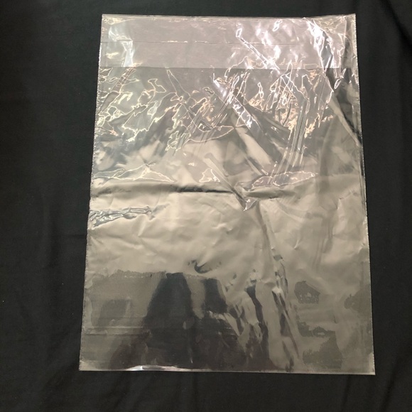 Clear Poly Bags 9x12 Qty: 100 - Picture 2 of 2